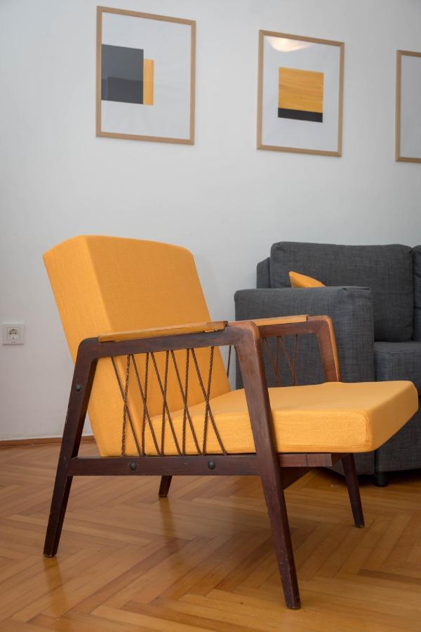 Nona Mileva Apartment Pula Bagian luar foto