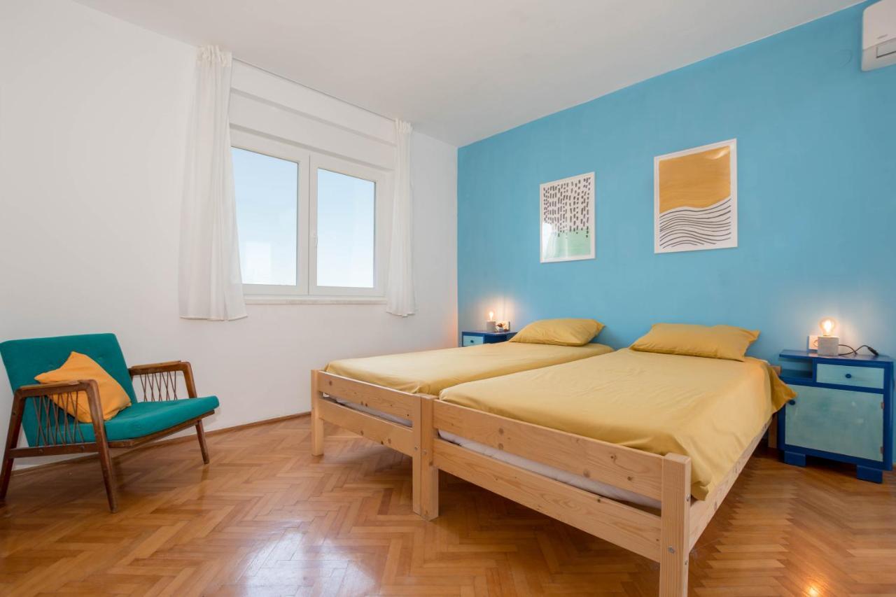 Nona Mileva Apartment Pula Bagian luar foto