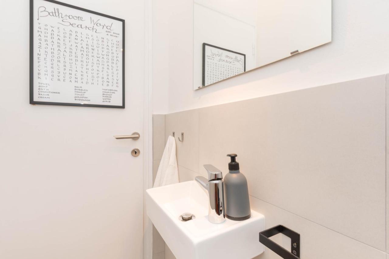Nona Mileva Apartment Pula Bagian luar foto
